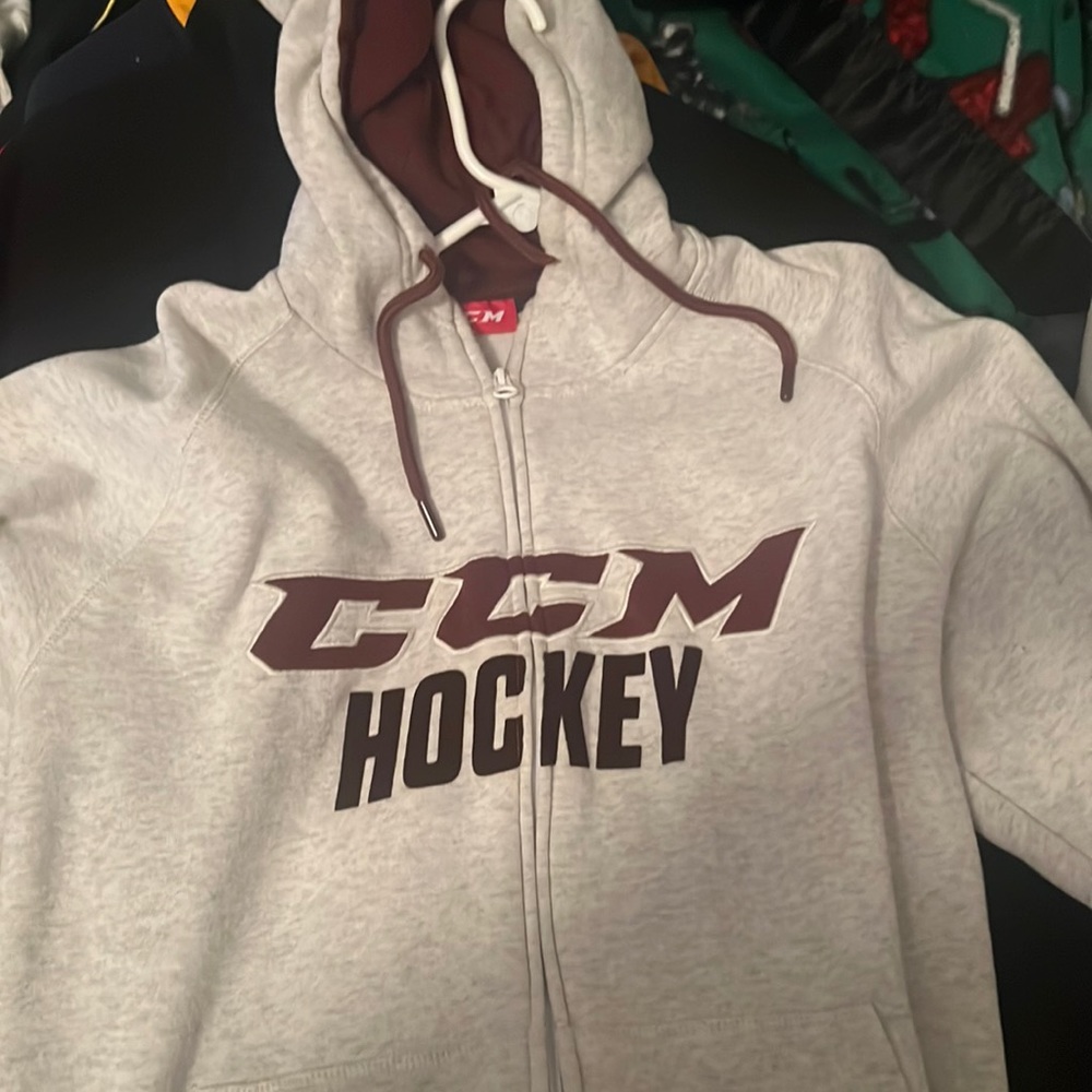 CCM Hockey full zip hoodie size large